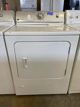 Load image into Gallery viewer, Maytag Washer and Gas Dryer Set - 0803 - 3797
