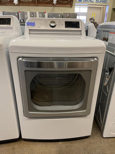 LG Washer and Gas Dryer Set - 5965 - 5586