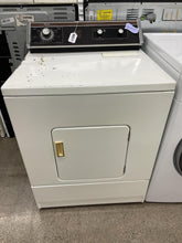 Load image into Gallery viewer, Whirlpool Gas Dryer - 7746
