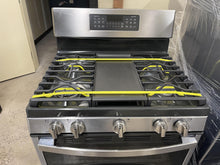 Load image into Gallery viewer, GE Stainless Double Gas Oven - 4201
