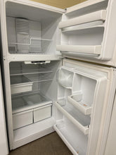 Load image into Gallery viewer, GE Refrigerator - 7766
