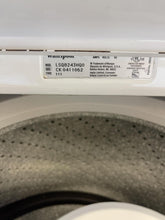 Load image into Gallery viewer, Whirlpool Washer and Gas Dryer Set - 2161-1262
