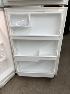 Frigidaire Refrigerator - 0264