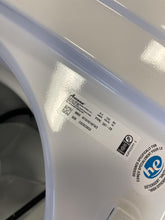 Load image into Gallery viewer, Amana Washer and Electric Dryer Set - 9074 - 3233
