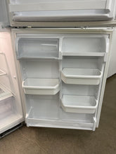Load image into Gallery viewer, Whirlpool Refrigerator - 8414
