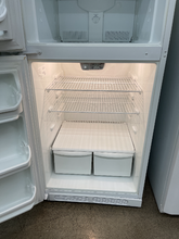 Load image into Gallery viewer, Gibson Refrigerator - 3180
