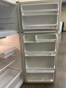 Roper Refrigerator - 5622