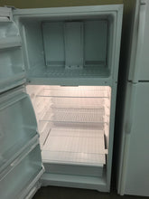 Load image into Gallery viewer, Americana Refrigerator - 5947
