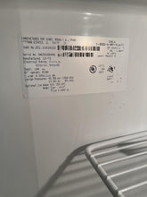 Load image into Gallery viewer, Kenmore Bisque Refrigerator - 6424
