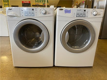 Load image into Gallery viewer, Amana Front Load Washer and Gas Dryer Set - 2065 - 0002
