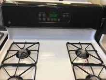 Load image into Gallery viewer, GE Gas Stove - 7111
