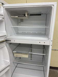 GE Refrigerator - 4072