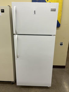 Frigidaire Refrigerator - 4518