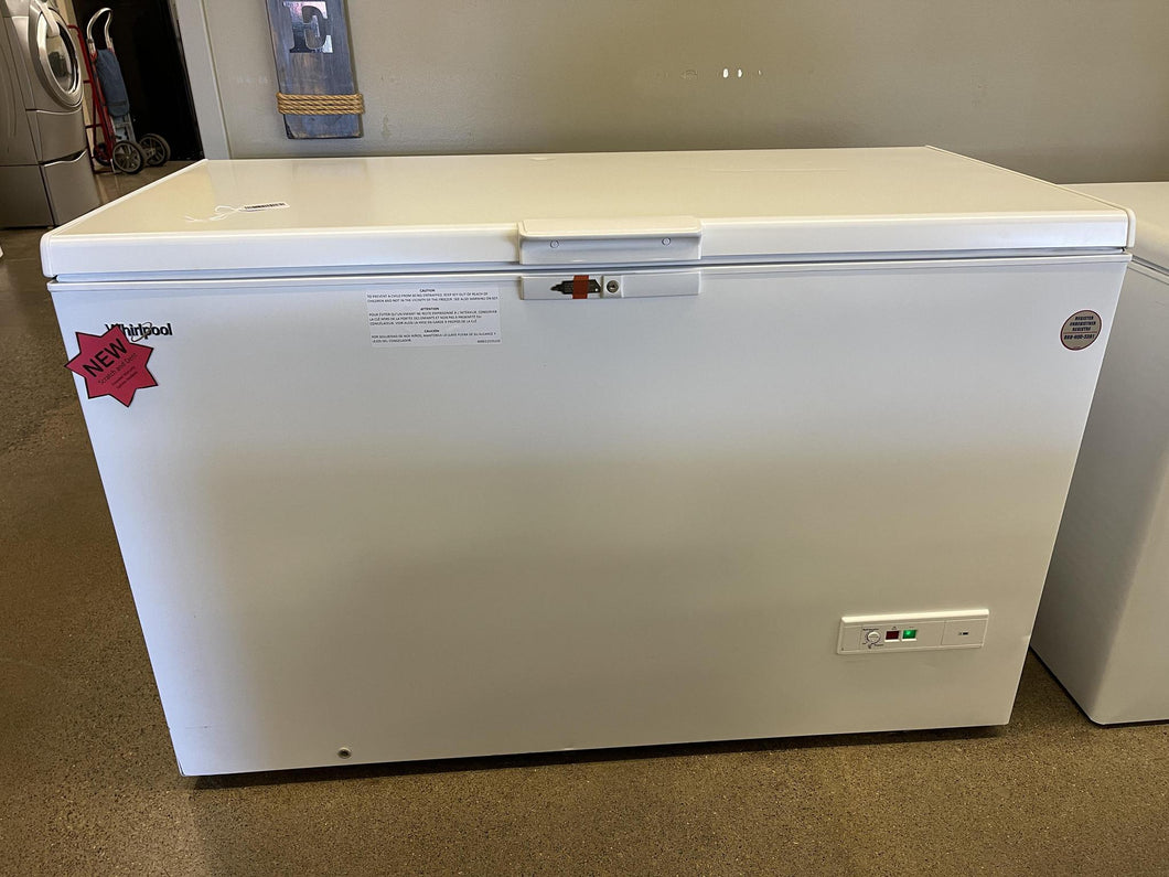 Whirlpool 16 cu.ft Convertible Chest Freezer to Refrigerator- 1582