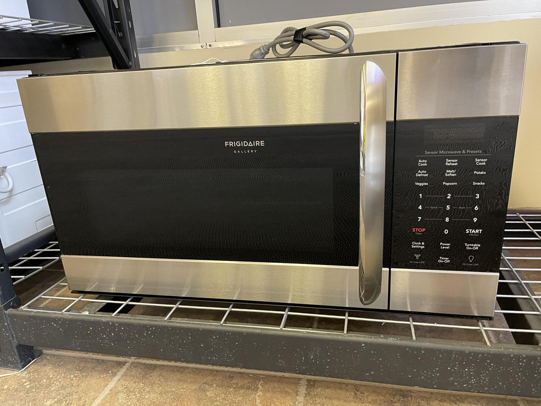 Frigidaire Microwave - 7541