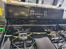 Load image into Gallery viewer, Hotpoint Black Gas Stove - 1747
