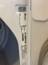 Load image into Gallery viewer, Amana Washer and Gas Dryer Set - 2599 - 2602
