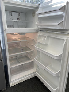 Frigidaire Refrigerator - 7915