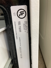Load image into Gallery viewer, Amana Electric Stove - 3658
