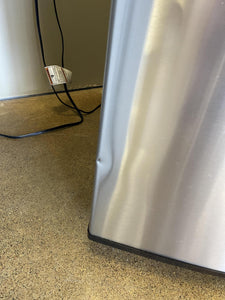 Whirlpool Stainless Refrigerator with Bottom Freezer - 7480