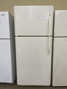 Kenmore Refrigerator - 7110