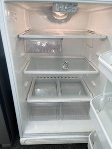 Frigidaire Refrigerator - 7915