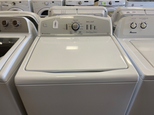 Load image into Gallery viewer, Kenmore Washer - 2516
