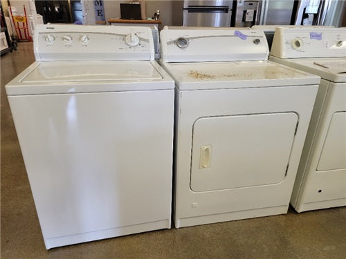 Kenmore Washer and Gas Dryer - 1657-1400