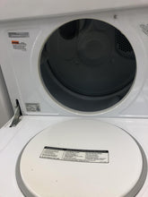 Load image into Gallery viewer, Whirlpool Washer and Gas Dryer Set - 1779-1771
