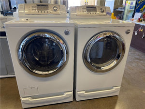 LG Washer and Gas Dryer Set - 0973 - 0974