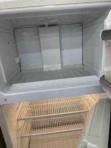 GE Refrigerator - 3537