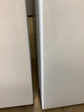 Load image into Gallery viewer, Kenmore Washer - 3044
