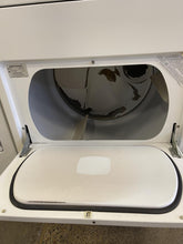 Load image into Gallery viewer, Kenmore Washer and Electric Dryer Set - 7251 - 4339
