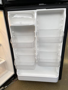 Kenmore Black Refrigerator - 4827