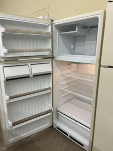 GE Bisque Refrigerator - 9540