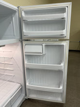 Load image into Gallery viewer, Hotpoint Refrigerator - 6308
