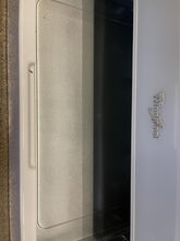 Load image into Gallery viewer, Whirlpool Gas Stove - 7354
