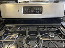 Load image into Gallery viewer, Frigidaire Gas Stove - 8069
