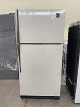 Load image into Gallery viewer, GE Refrigerator - 2593
