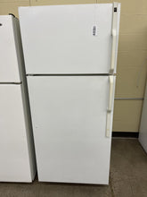 Load image into Gallery viewer, Hotpoint Refrigerator - 0709
