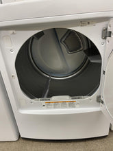 Load image into Gallery viewer, LG Electric Dryer - 2407
