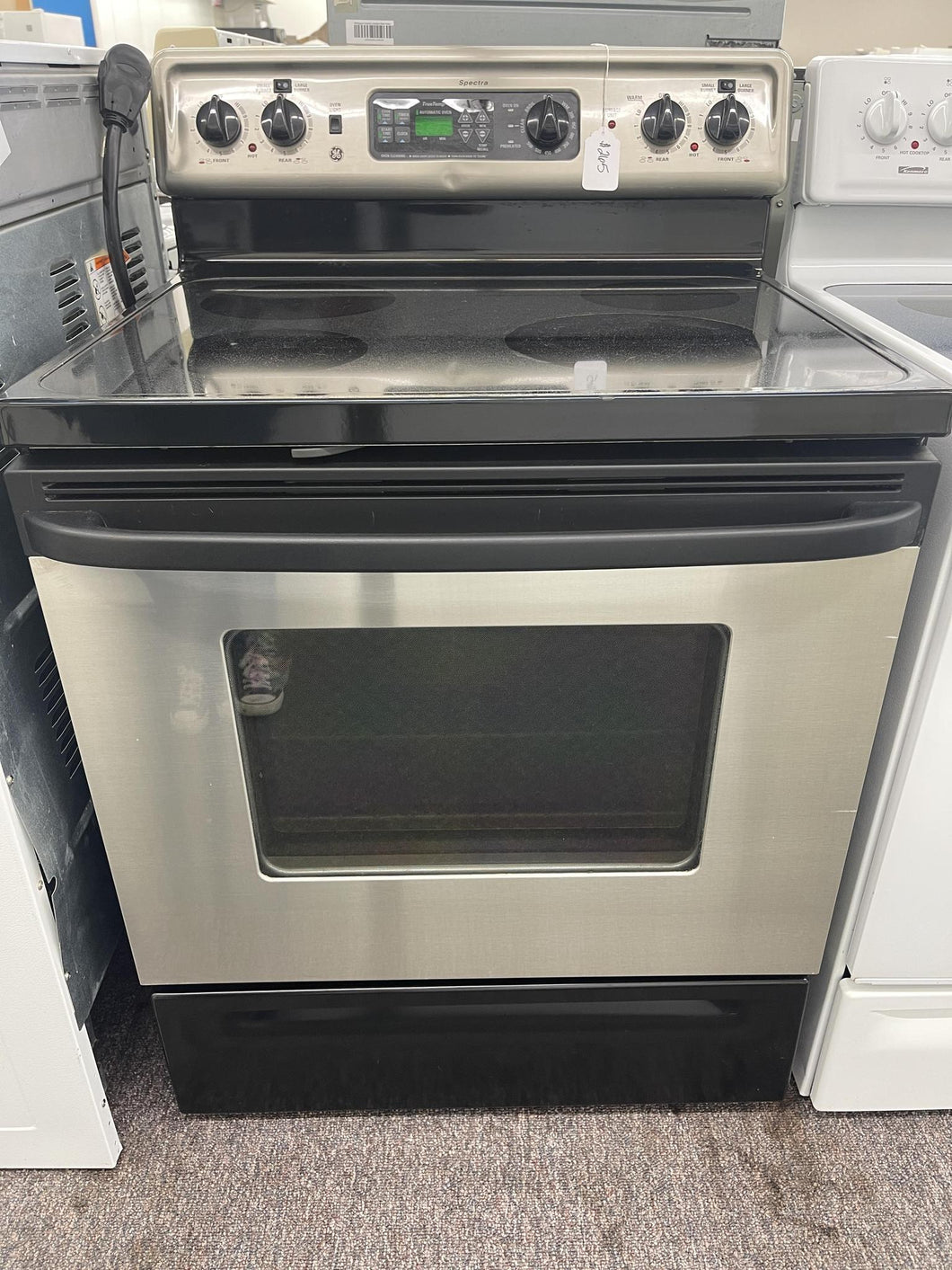 GE Stainless Electric Stove - 1175