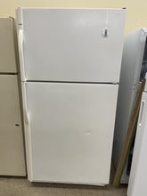 Load image into Gallery viewer, Kenmore White Refrigerator - 8116
