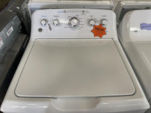 Load image into Gallery viewer, GE Washer and Gas Dryer Set - 7722 - 5527
