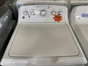 GE Washer and Gas Dryer Set - 7722 - 5527