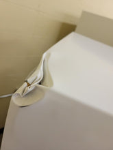 Load image into Gallery viewer, GE Refrigerator - 0854
