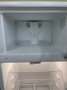 Frigidaire Refrigerator - 6446