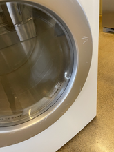 Load image into Gallery viewer, Amana Front Load Washer and Gas Dryer Set - 2065 - 0002
