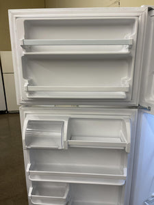 Whirlpool Refrigerator - 8777