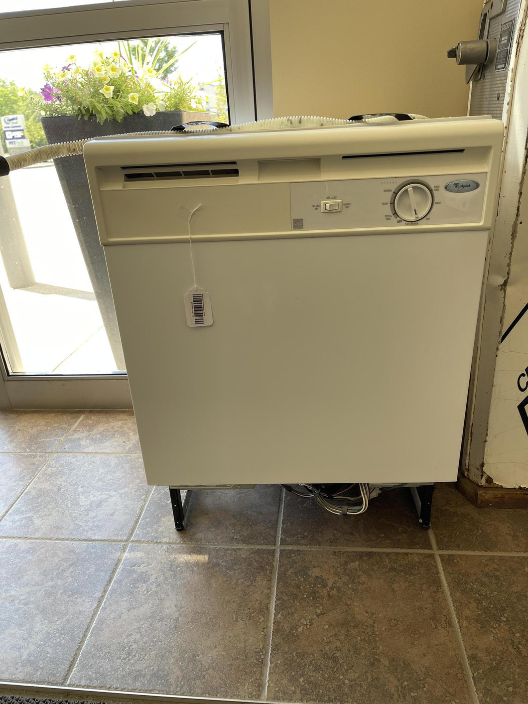 Whirlpool Dishwasher - 5799